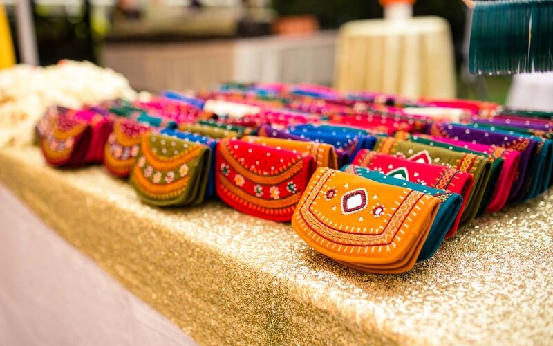 mehendi_favors